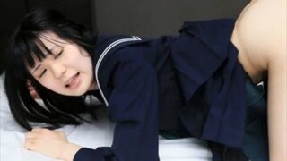 藤波さとりが交際経験ゼロ、経験人数2人の清楚系尻軽美少女と制服セックスする