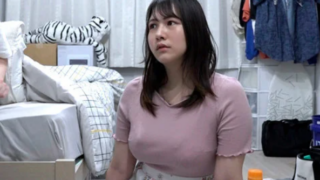 清純な少女をナンパし、ホテルに連れ込んでバックで激しく突かれる。