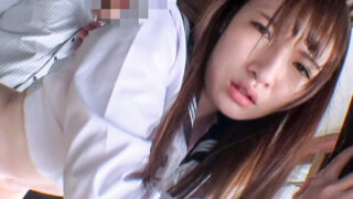 無垢な優等生の潮吹き問題を解決する淫らな指導。