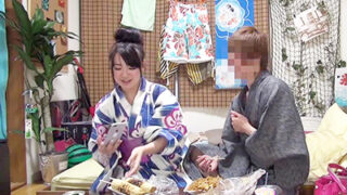 花火の帰りに浴衣美女を連れ込み、痙攣し続けるほどイキ過ぎて盗撮した映像