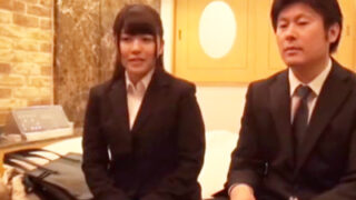 上司のパワハラが新人OLに