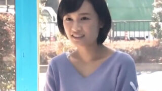 MM号で変態男に偶然中出しされる素人お姉さん