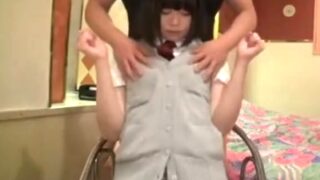 まだ毛が生えていない未成年への無理やり撮影