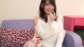 アイドル級ガチ素人をコスプレさせて激ハメ撮り。