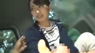 美形のお姉さんがスレンダーボディを徹底的に責め、真なるアクメに至る