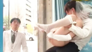 結婚式後の中出しで証拠隠滅を試みる花嫁