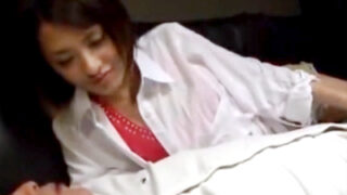 奉仕精神の美人痴女が生ハメで顔に大量精液を放つ