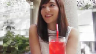 不倫に苦しむ性依存症の妻との激しい性交