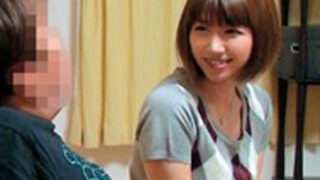 巨乳で敏感な乳首のムッチリ人妻が絶叫してイキます。