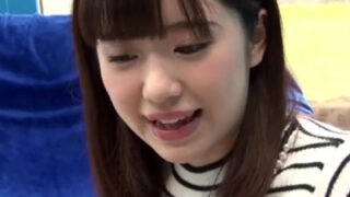 巨根の悩みを抱える男性にチンポの味を試食・評価するMM作品