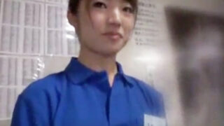 店長が来るので即中止を要請。