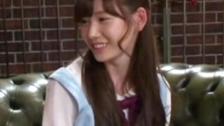 壊れたピストンでスレンダー美少女が汗だくになって本気イキする