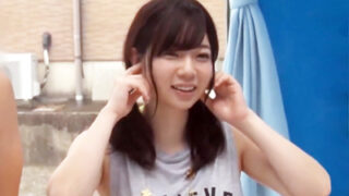 大学サークルのNO.1人気神カワ娘が友人と中出しセックス