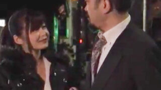 美人妻が近所のイジワルな奥様に狙われ、虐めとレイプに遭う。