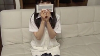 お金大好きロリJKの中出し3万円