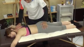 スポーツマッサージで恥骨を刺激され、挙げられた「本番生ハメSEX」