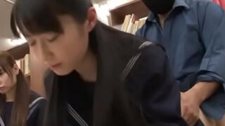 図書室でJKが透明人間に中出しされる