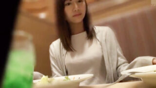 渋谷で清純女子大生をナンパし自宅に持ち帰り即パコ