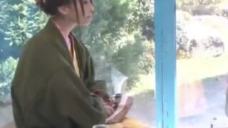 温泉でMMボディマッサージに癒された美少女