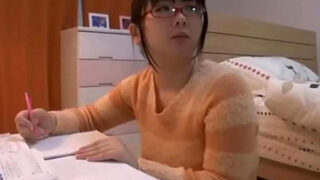 ロリ妹による兄の前でのオナニーと近親セックス。