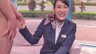 年上のCAが童貞の若者を狩る