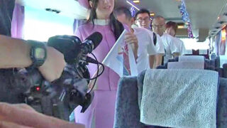 古川いおりがバスガイドのツアーで体験する恥ずかしいSEX