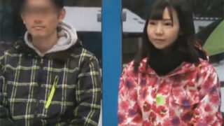 照れくさくながら謝礼に釣られた素人カップルがMM号で親密になる。