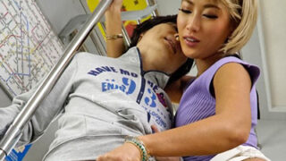 関西弁のギャル教師が車内でショタ生徒を痴女く