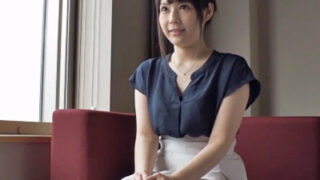 性欲強めの若妻が夫だけでは満足できず自らAV応募