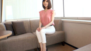 交際中の美人OLが男優との関係を忘れられず、繰り返す浮気