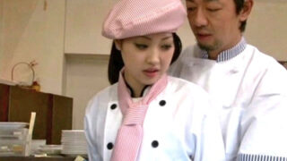 同僚で一番可愛い子をシチュで激しくハメる。