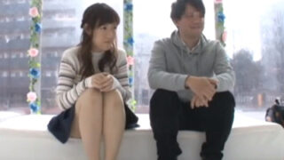 金に釣られた友達と中出しセックスした女子大生