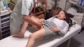 感じ過ぎて潮吹きまでした素人さん