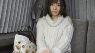 即ホテル可、中出しまで許す素人娘