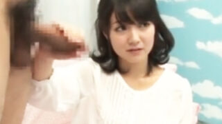 予想外の巨根で処女喪失、中出し許可した素人娘