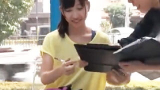 街角でナンパした経験が少ないアスリート美少女をゲットし、キツマンに中出しした