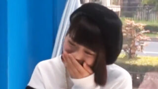 鬼畜ADに騙され、童貞を否定する美女が本物男優のチンポで悶絶