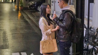 小さな体の大胆SEX