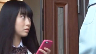 自宅のJKに変態業者が何度もハメられる