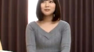 清純に見える美少女が、14回連続で中出しを求めるド変態ビッチだった件