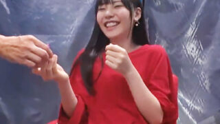 清楚なJDが執拗な電動バイブ責めで理性崩壊寸前に