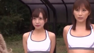 陸上部合宿で可愛い部員に迫られ、膣内射精が避けられない