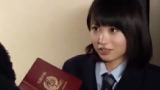 美少女JKが校則違反で脅され犯される