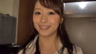 普通の家へ侵入し、精液を搾り取る痴女が現れる