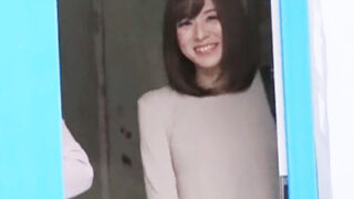 デカマラに赤面、潮吹きで初不倫