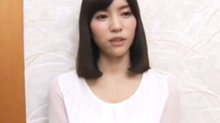 30代の専業主婦と男子学生が温泉で激しいセックスをした