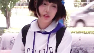 美少女がデカマラで悶絶イキ