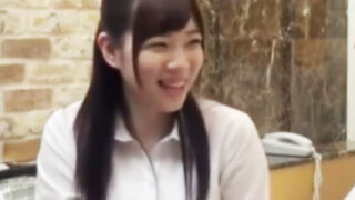 同僚の男女が上司と部下の壁を越え、中出しセックスに挑戦して本気でやりまくる