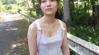 田舎で見つけた小柄な色白少女をホテルに連れ込みハメ撮りする