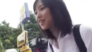 田舎の経験少ないJK美少女が緊張しAVデビュー。